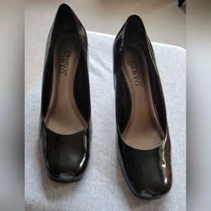 Franco Sarto black patent leather heels, size 8